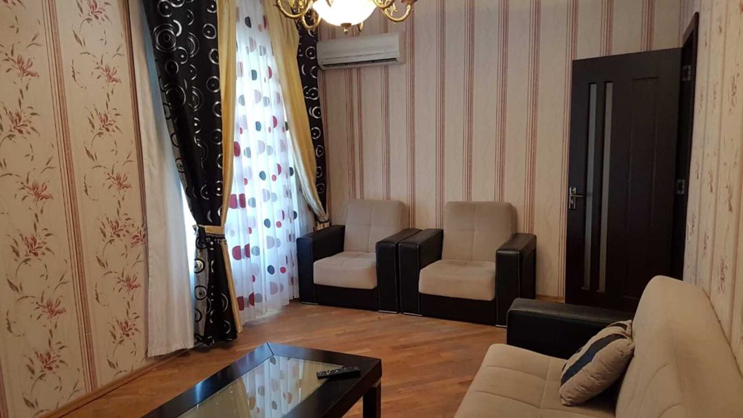 Satılır 2 otaqlı köhnə tikili 59 m² — Mənzil, Bakı