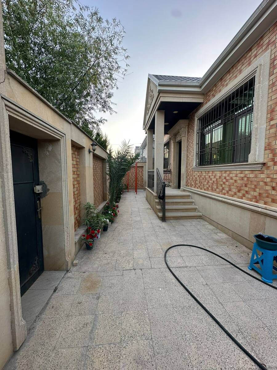 Satılır 4 otaqlı həyət evi/bağ evi 120 m² — Ev, villa, Bakı (11)