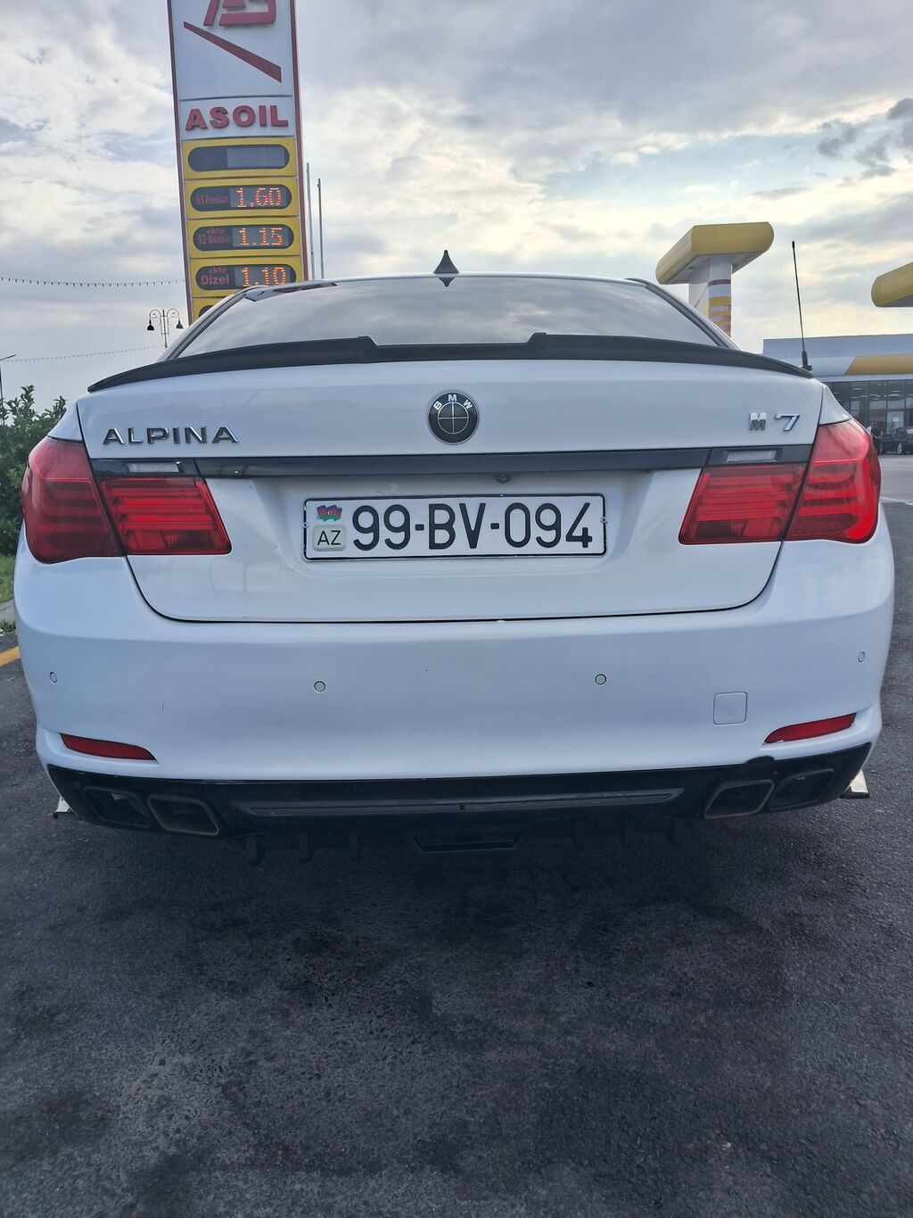 BMW 750: 4.4 l | 2011 il Sedan — Avto, Novxanı (8)