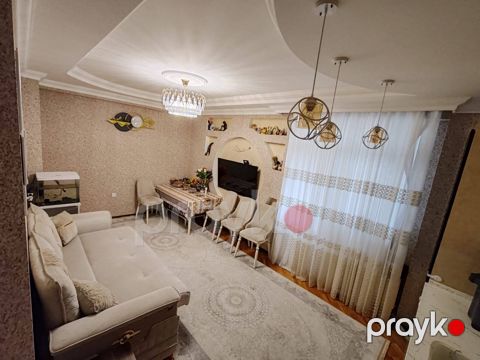 2-otaqlı mənzil kirayə verilir, İnşaatçılar m., 60 m²