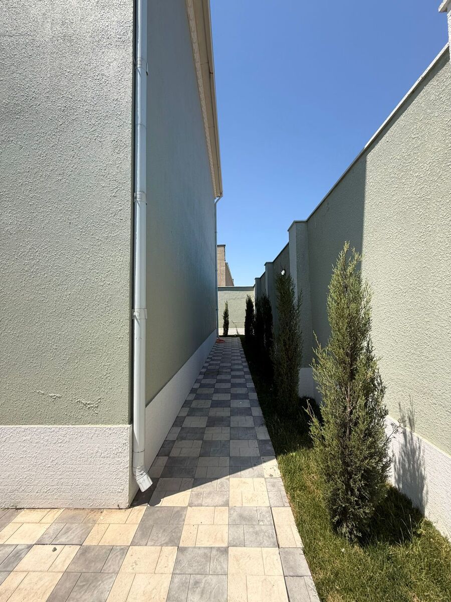 Satılır 4 otaqlı həyət evi/bağ evi 200 m² — Ev, villa, Bakı (10)