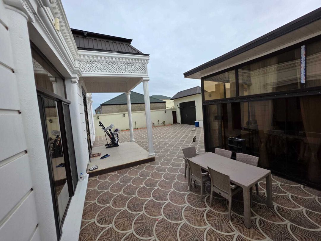 Satılır 4 otaqlı həyət evi/bağ evi 180 m² — Ev, villa, Bakı (3)