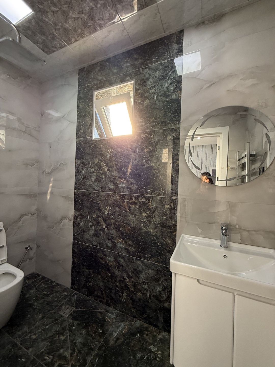 Satılır 5 otaqlı həyət evi/bağ evi 250 m² — Ev, villa, Bakı (12)