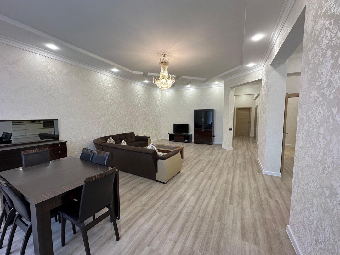 İcarəyə verilir 3 otaqlı yeni tikili 148 m² — Mənzil, Bakı (8)