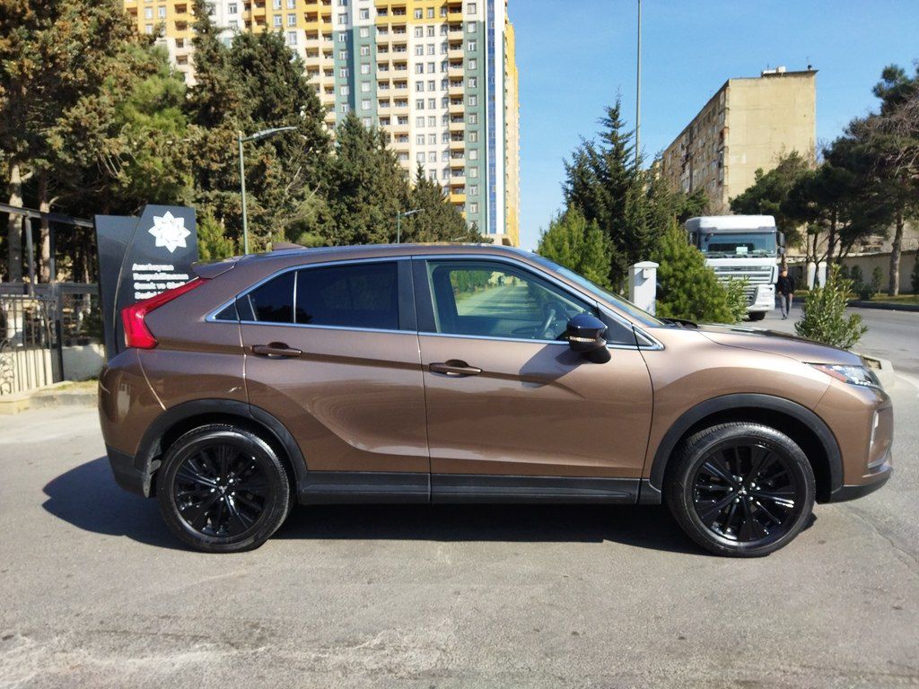 Mitsubishi Eclipse Cross, 1.5 L, 2020 il, 56 000 km — Avtomobillər, Bakı (9)