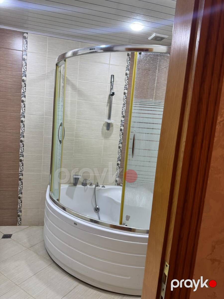 İcarəyə verilir 3 otaqlı yeni tikili 140 m² — Mənzil, Bakı (11)