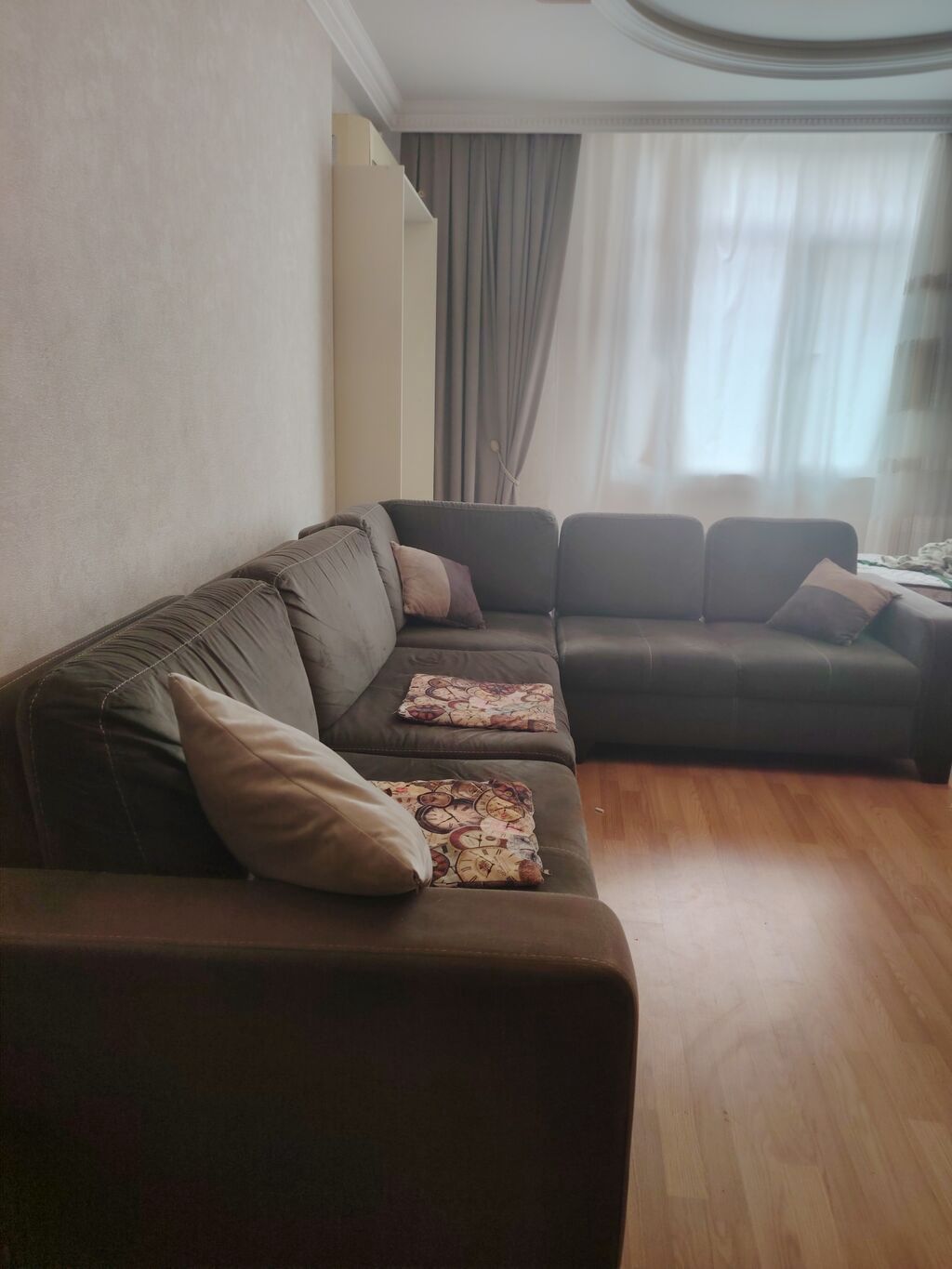 İşlənmiş, Künc divan, Qonaq otağı üçün, Açılmayan — Mebel, Bakı (5)