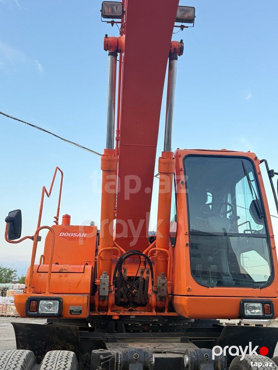 Doosan 210wv, 2015 il 06-AA-210 — Avto, Sumqayıt (9)