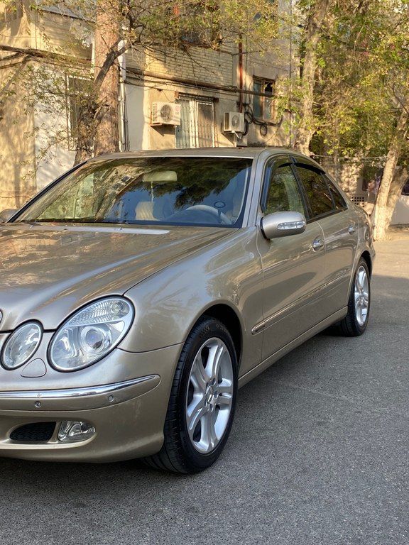 Mercedes E 240, 2.6 L, 2002 il, 300 000 km — Avtomobillər, Sumqayıt (5)