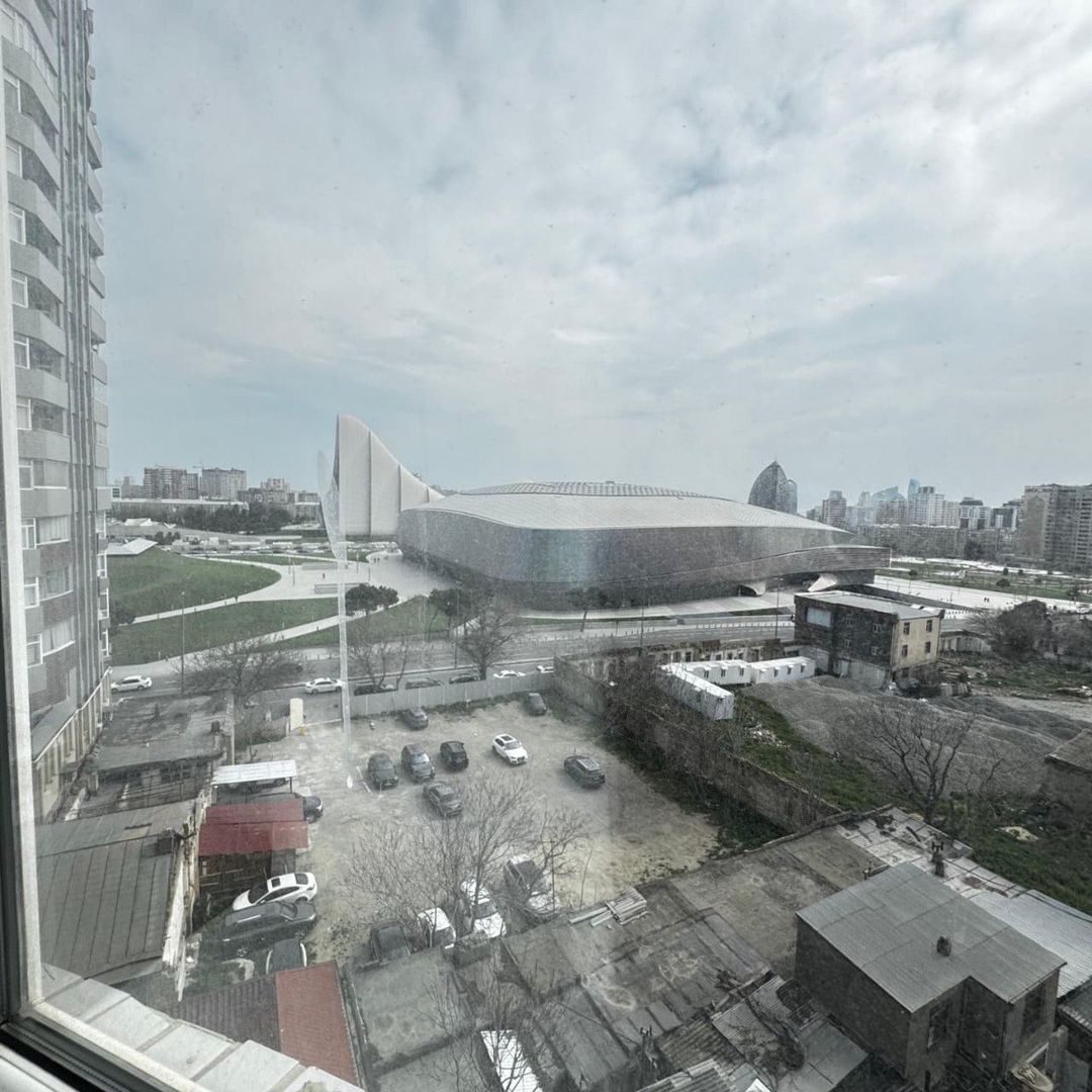 Satılır 3 otaqlı yeni tikili 130 m² — Mənzil, Bakı (2)
