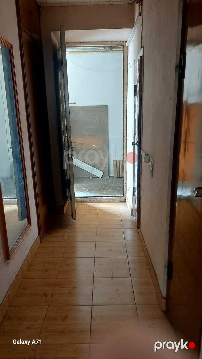 Satılır 3 otaqlı köhnə tikili 80 m² — Mənzil, Bakı (3)