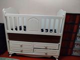 Bewik satılır 40 AZN ünvan muwfiqabad aylinmli 1011 — Cradles
