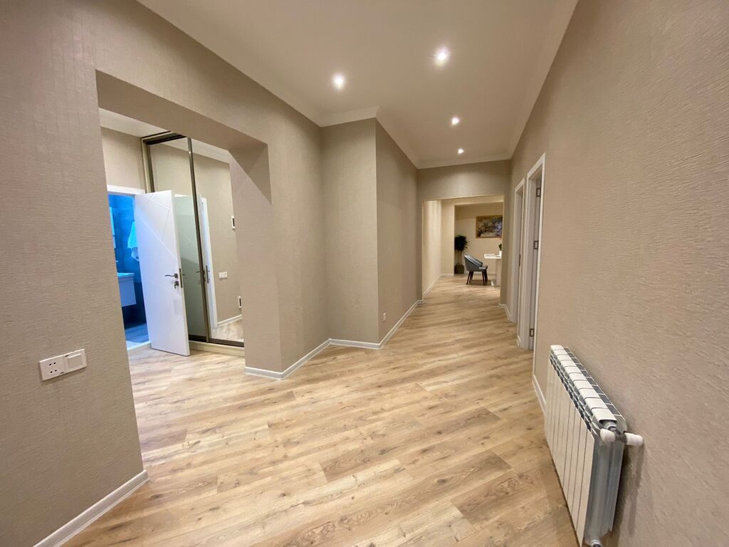 İcarəyə verilir 3 otaqlı yeni tikili 130 m² — Mənzil, Bakı (5)