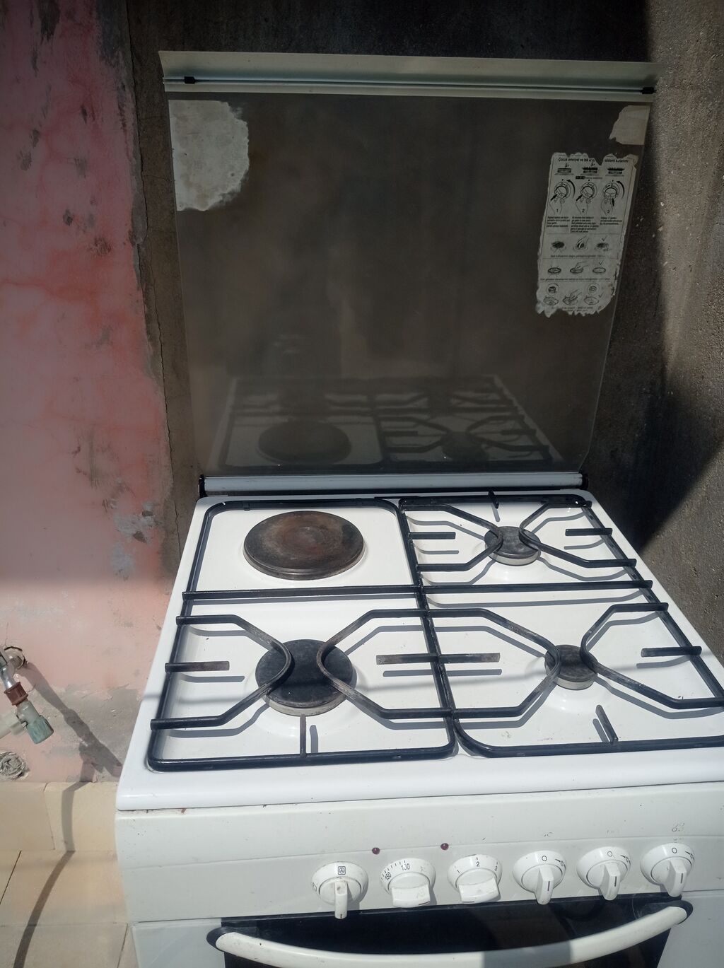 Bosch stasionar plitə və soba - Kombi tipli: 3 qaz ocağı + 1 — Mətbəx texnikası, Bakı (2)