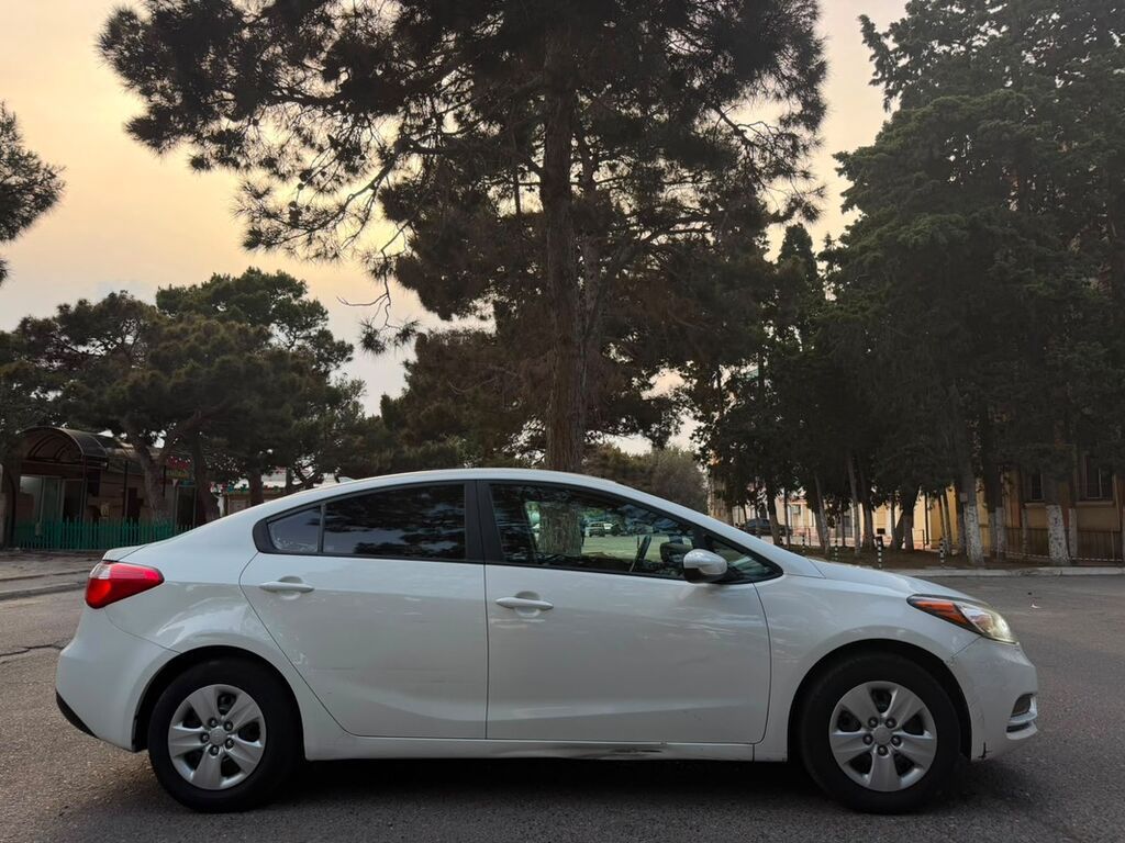 Kia forte səliqəli sürülüb mator karopkada heç bir problem yoxdur — Avtomobillər, Bakı (9)