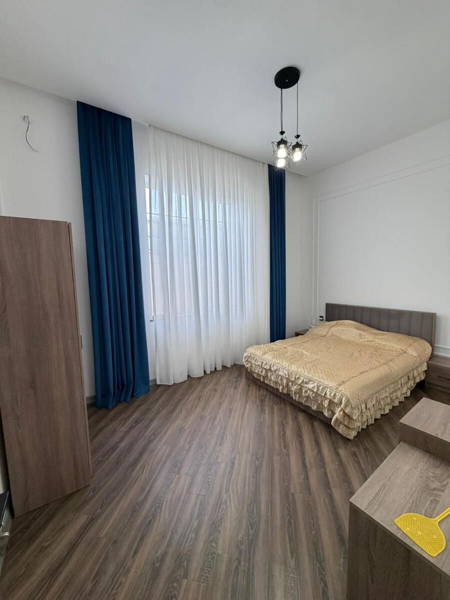 Satılır 4 otaqlı həyət evi/bağ evi 200 m² — Ev, villa, Bakı (11)