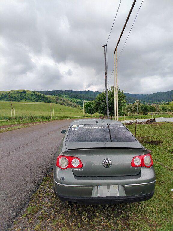 Volkswagen Passat, 2.0 L, 2006 il, 233 891 km — Avtomobillər, Gəncə (2)