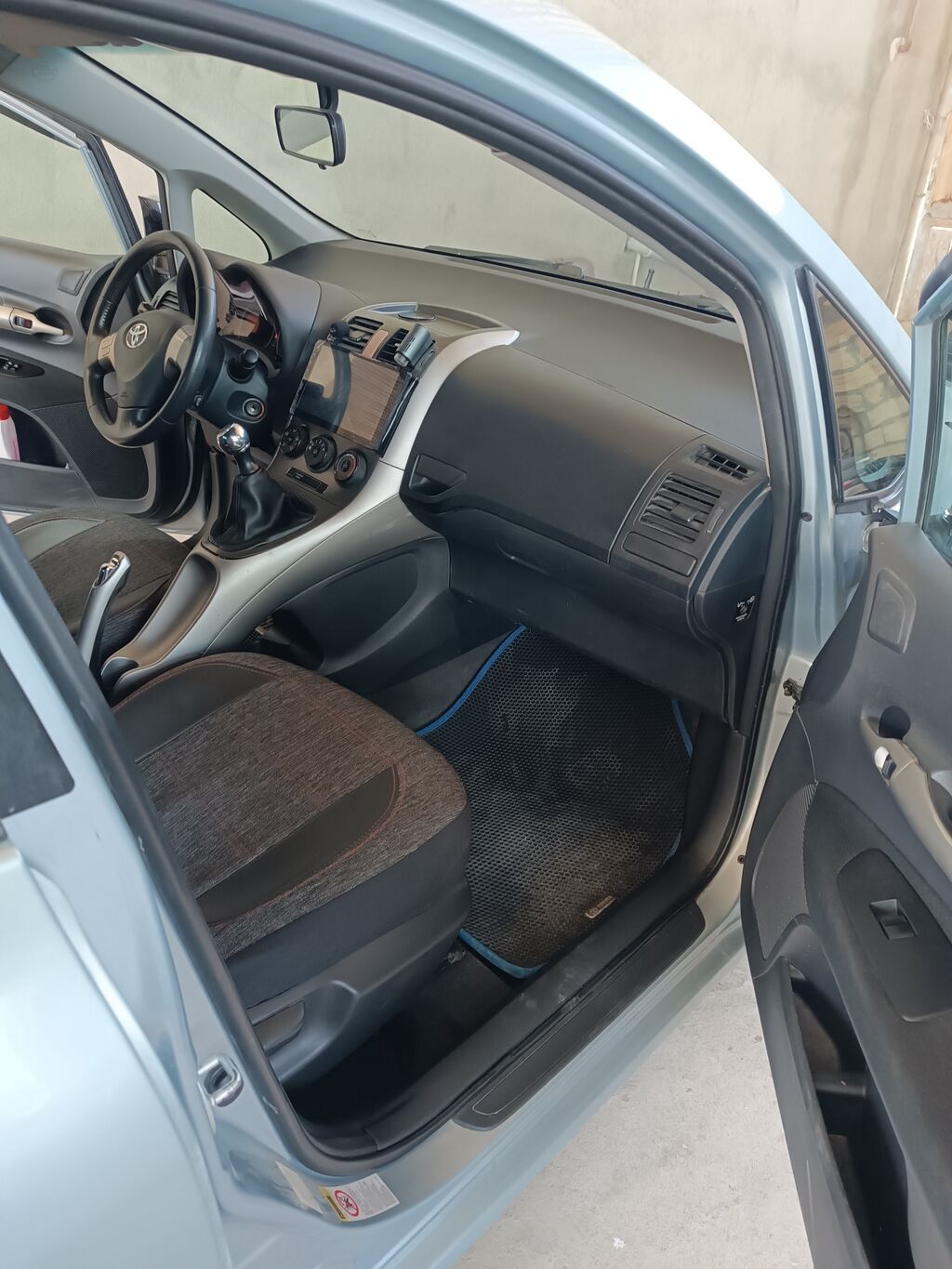 Toyota Auris: 1.4 l | 2007 il Hetçbek — Avto, Siyəzən (8)