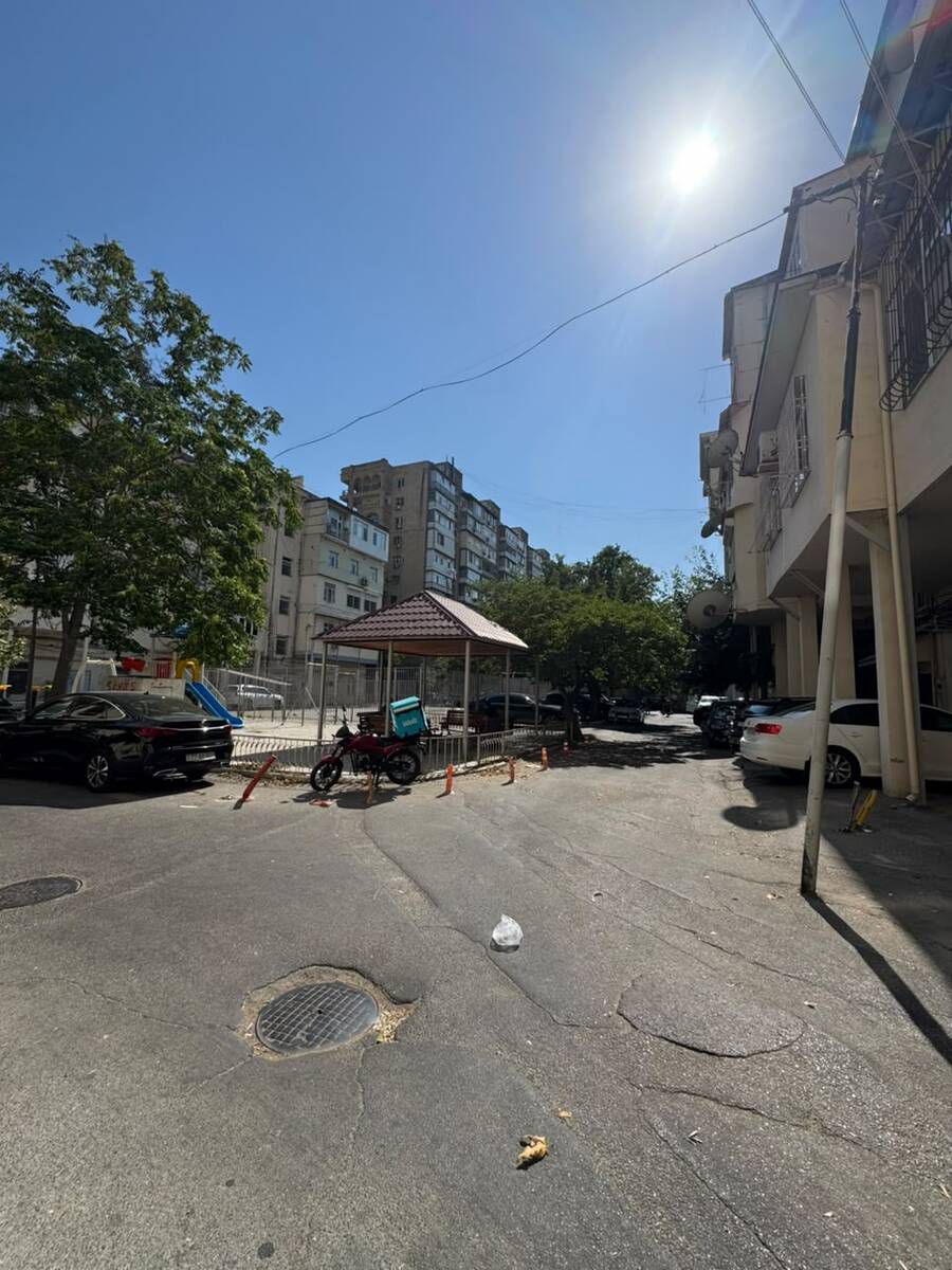 Satılır 3 otaqlı köhnə tikili 82 m² — Mənzil, Bakı (5)