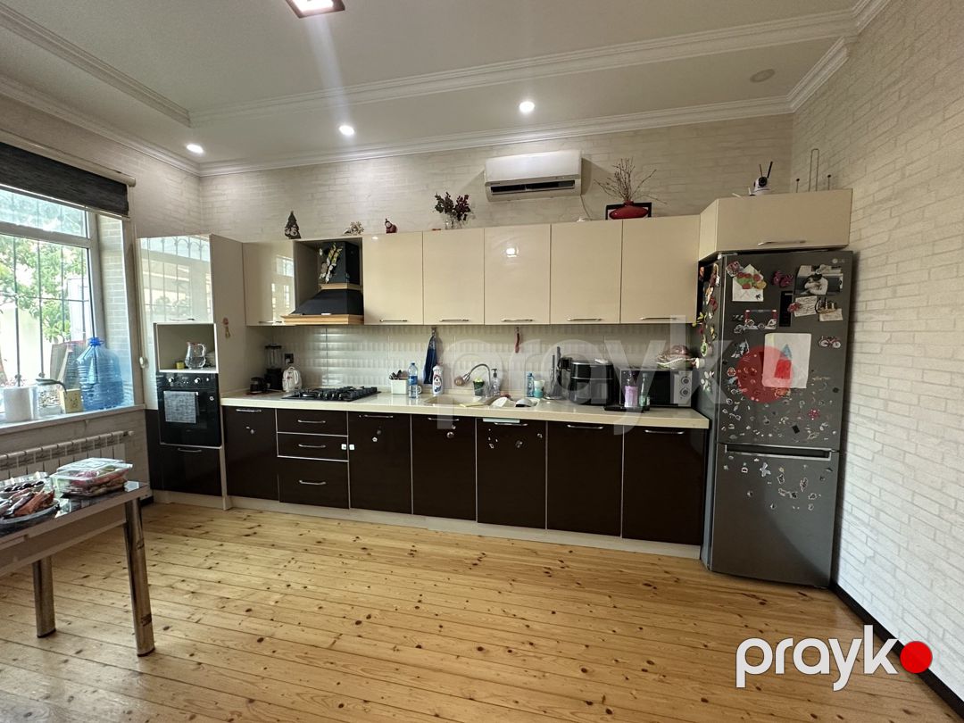 İcarəyə verilir 7 otaqlı həyət evi/bağ evi 220 m² — Ev, villa, Bakı (9)
