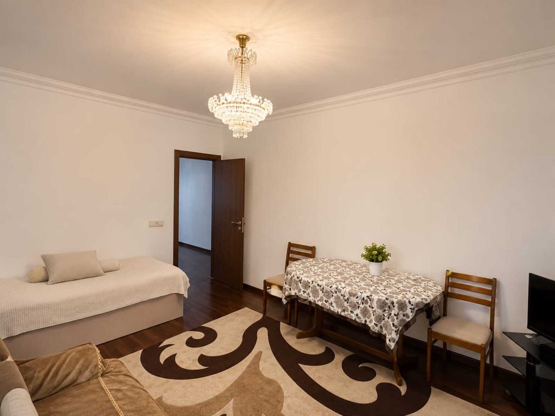 Satılır 2 otaqlı köhnə tikili 65 m² — Mənzil, Bakı (3)