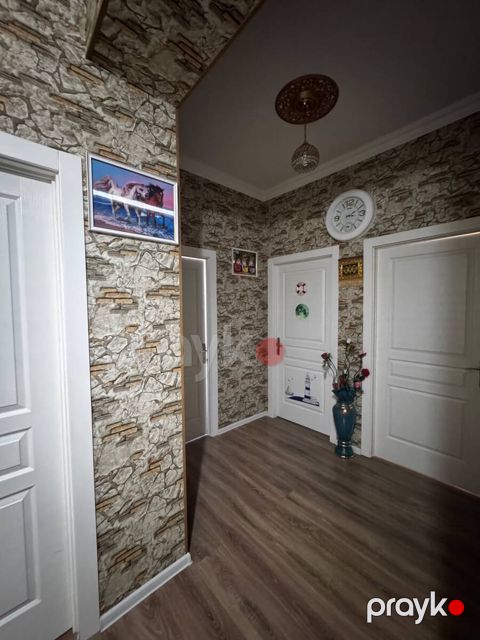 Satılır 3 otaqlı yeni tikili 73 m²