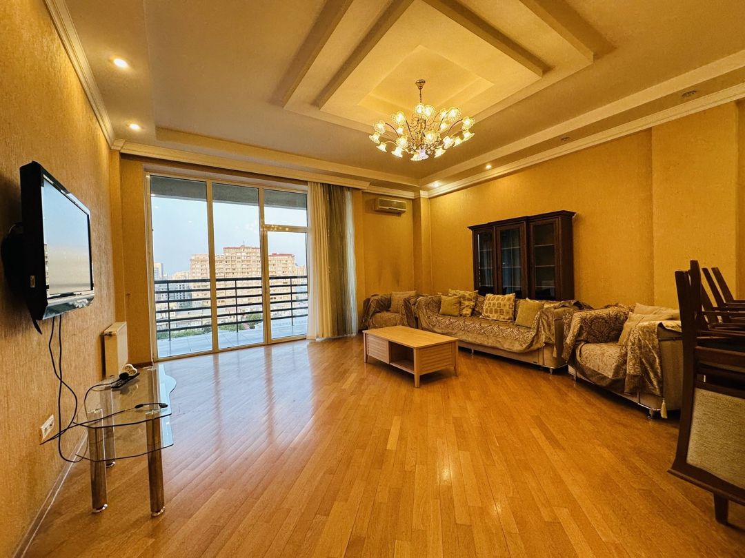İcarəyə verilir 3 otaqlı yeni tikili 171 m² — Mənzil, Bakı (2)