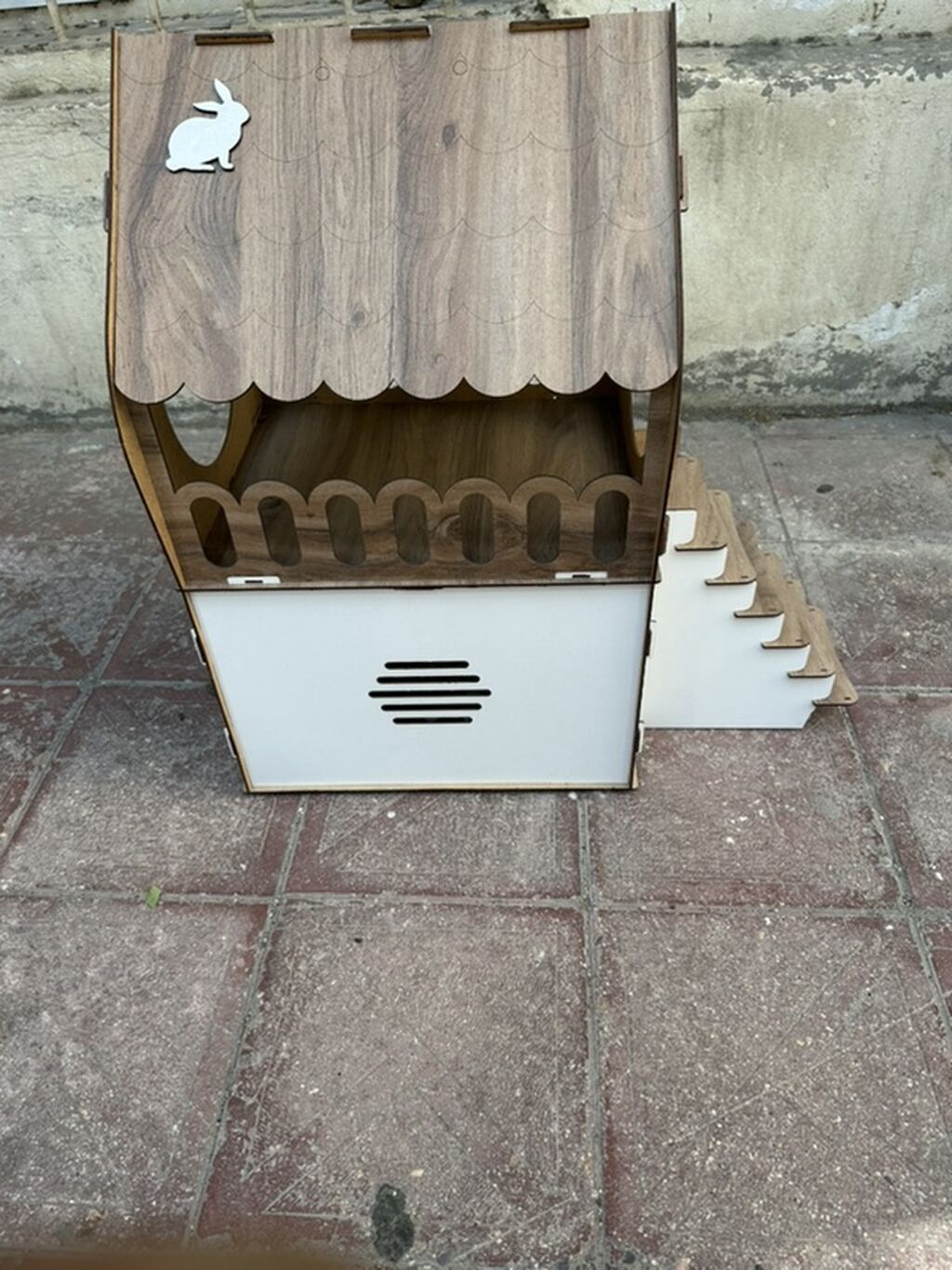 Ağac materialdan yığılmış ikiqatlı dekorativ dovşan ve pisik evi - — Heyvanlar, Bakı (3)