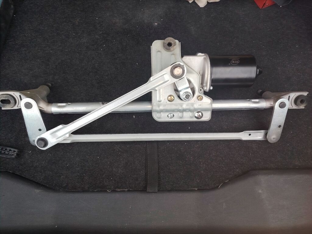 MG 350 Avtomobil üçün ön şüşə silən mexanizmi və mühərriki (wiper — Avto, Bakı (2)