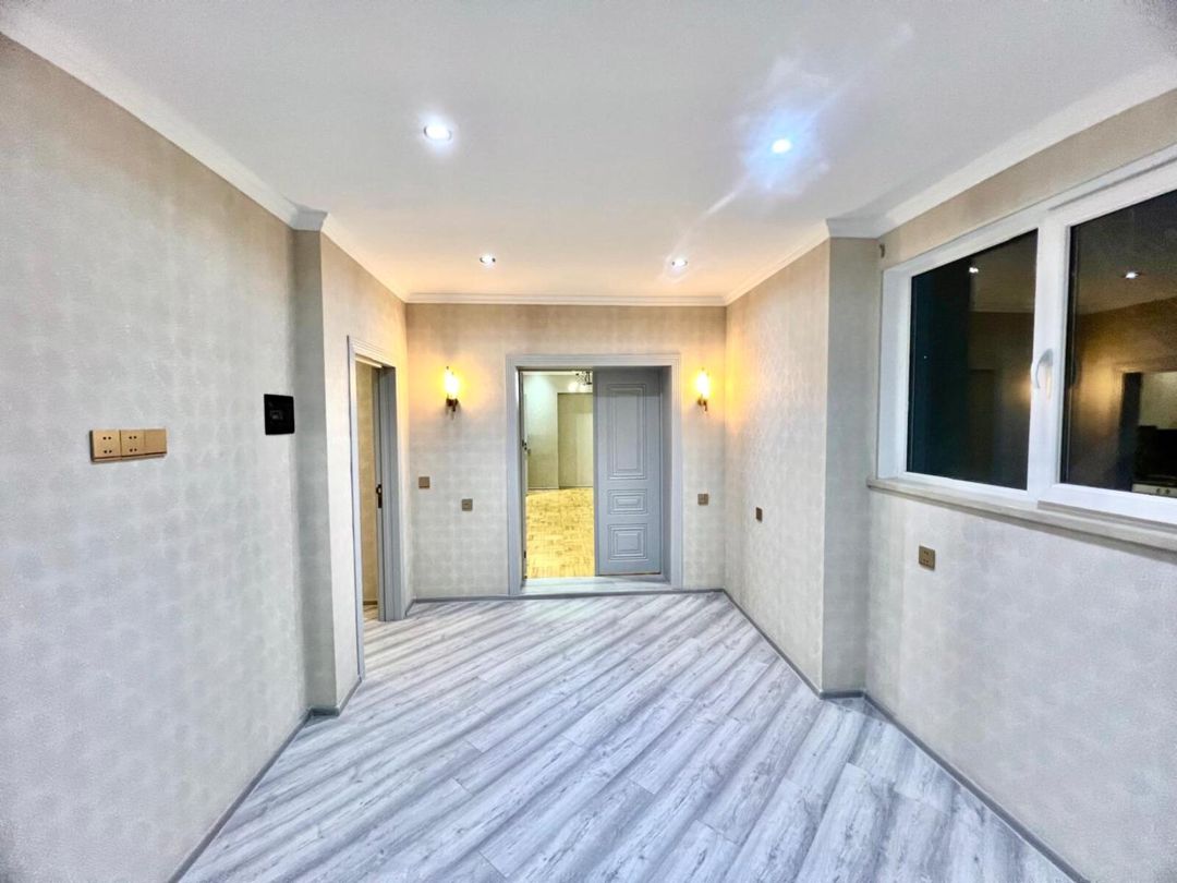 Satılır 2 otaqlı köhnə tikili 65 m² — Mənzil, Bakı (5)