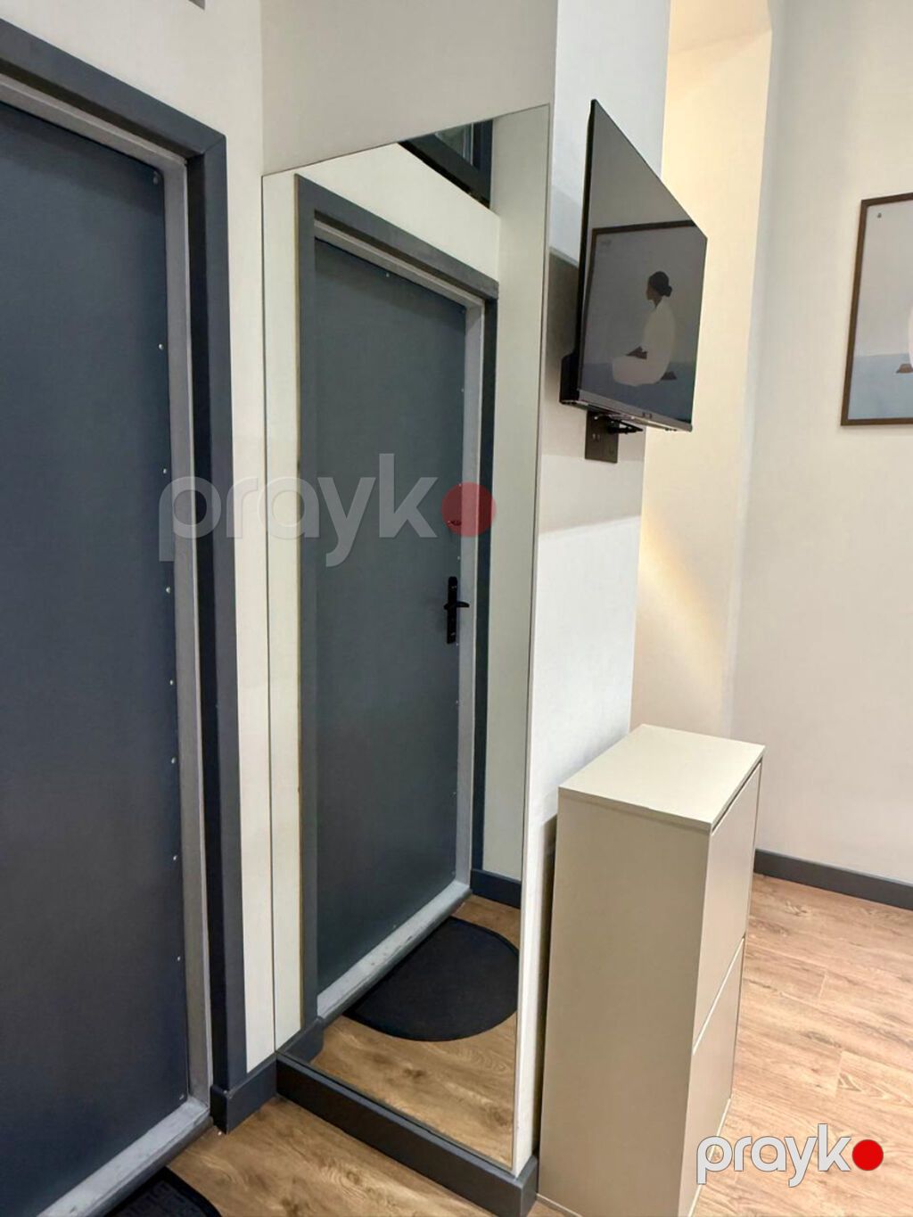 Çox dəyərindən aşağı qiymətə şəhərin tam mərkəzində hazır — Mənzil, Bakı (7)