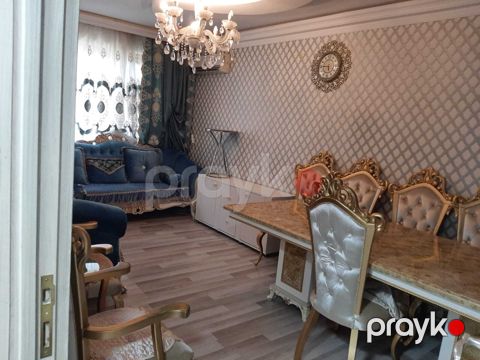 İcarəyə verilir 2 otaqlı köhnə tikili 70 m²