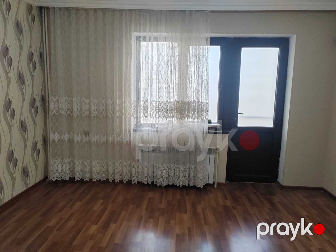 Satılır 4 otaqlı köhnə tikili 90 m² — Mənzil, Bakı (7)