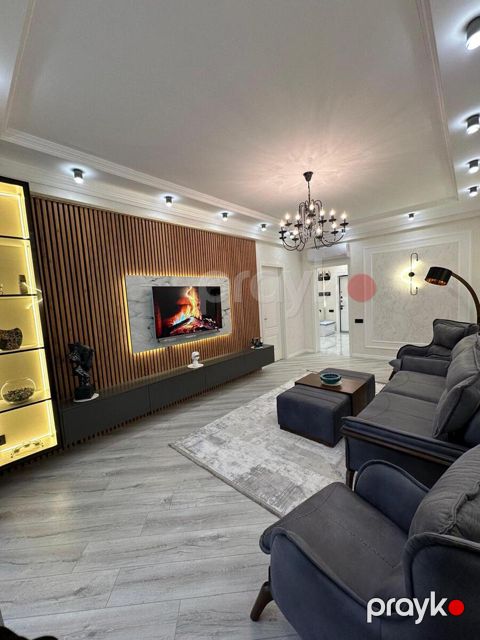 İcarəyə verilir 3 otaqlı yeni tikili 150 m²