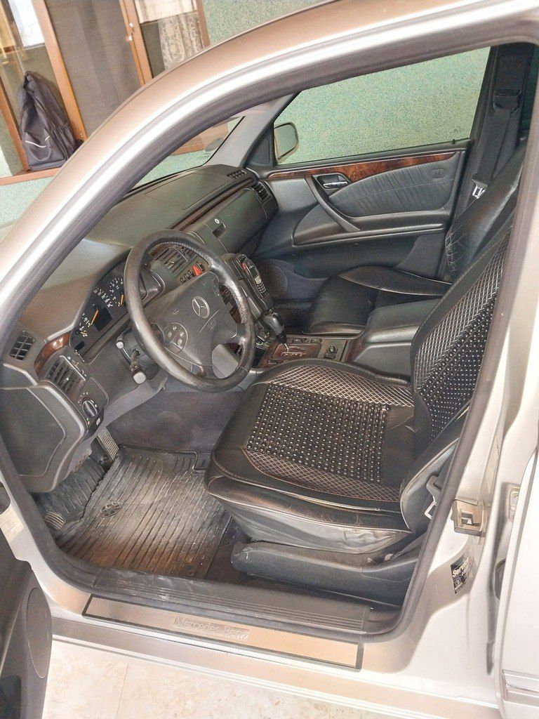 Mercedes E 280, 2.8 L, 2000 il, 321 293 km — Avtomobillər, Gəncə (5)