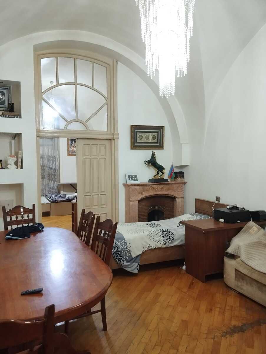 Satılır 2 otaqlı köhnə tikili 64 m² — Mənzil, Bakı (5)