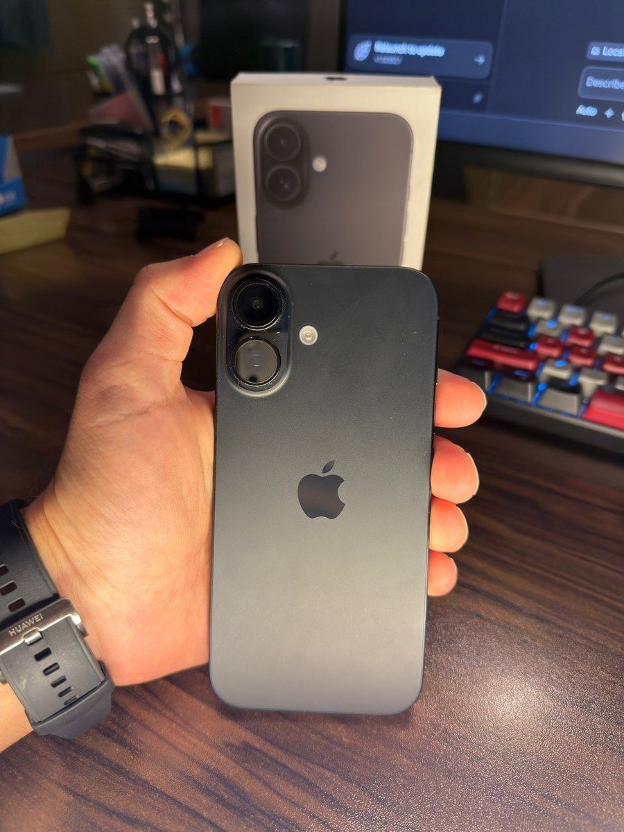Apple iPhone 16 Black 128GB/8GB — Telefonlar və qadjetlər, Bakı (2)