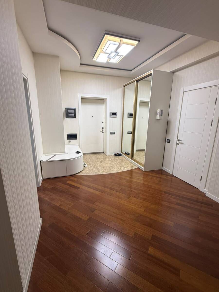 İcarəyə verilir 4 otaqlı yeni tikili 160 m² — Mənzil, Bakı (7)