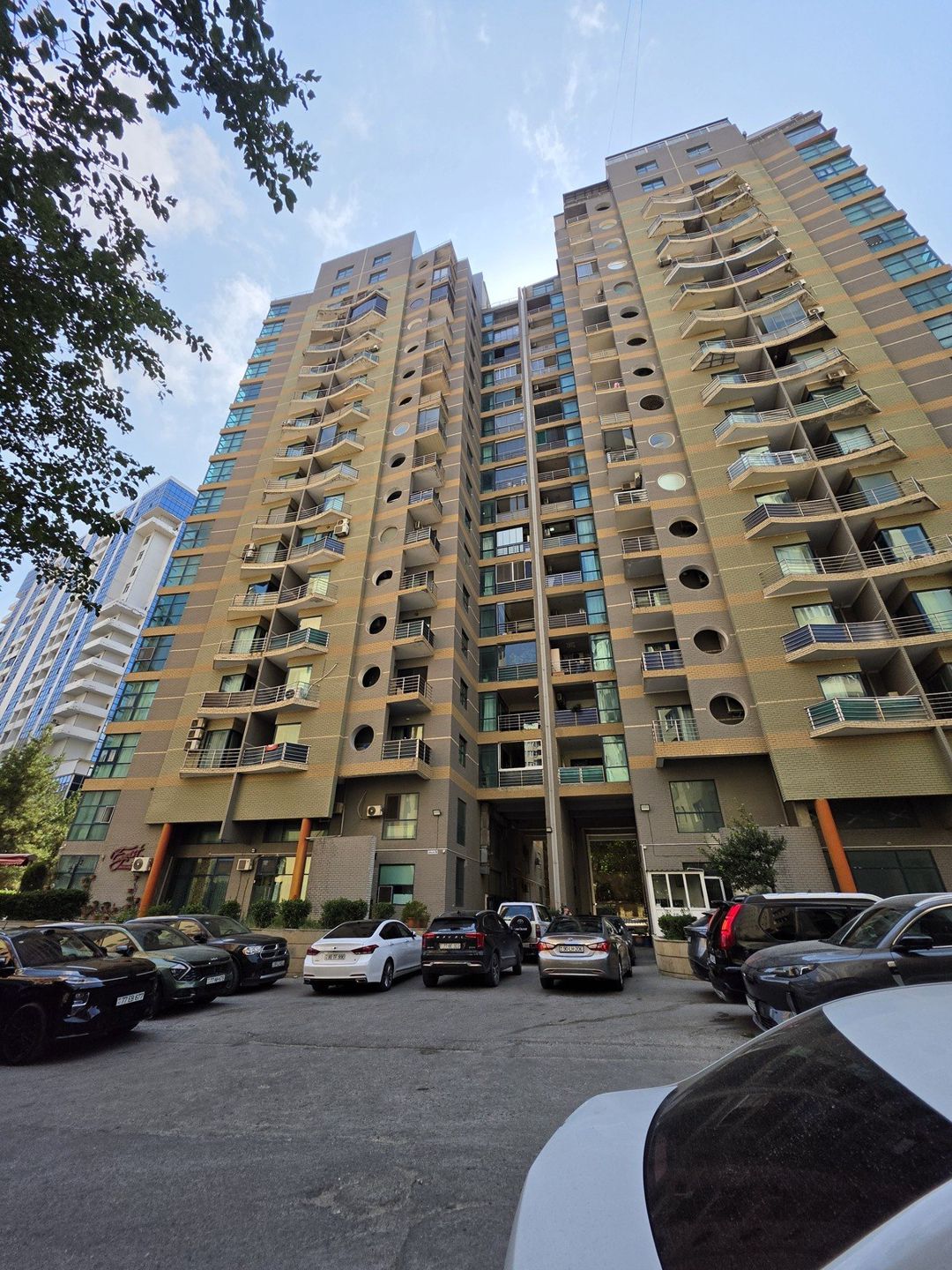 İcarəyə verilir 3 otaqlı yeni tikili 140 m² — Mənzil, Bakı (11)
