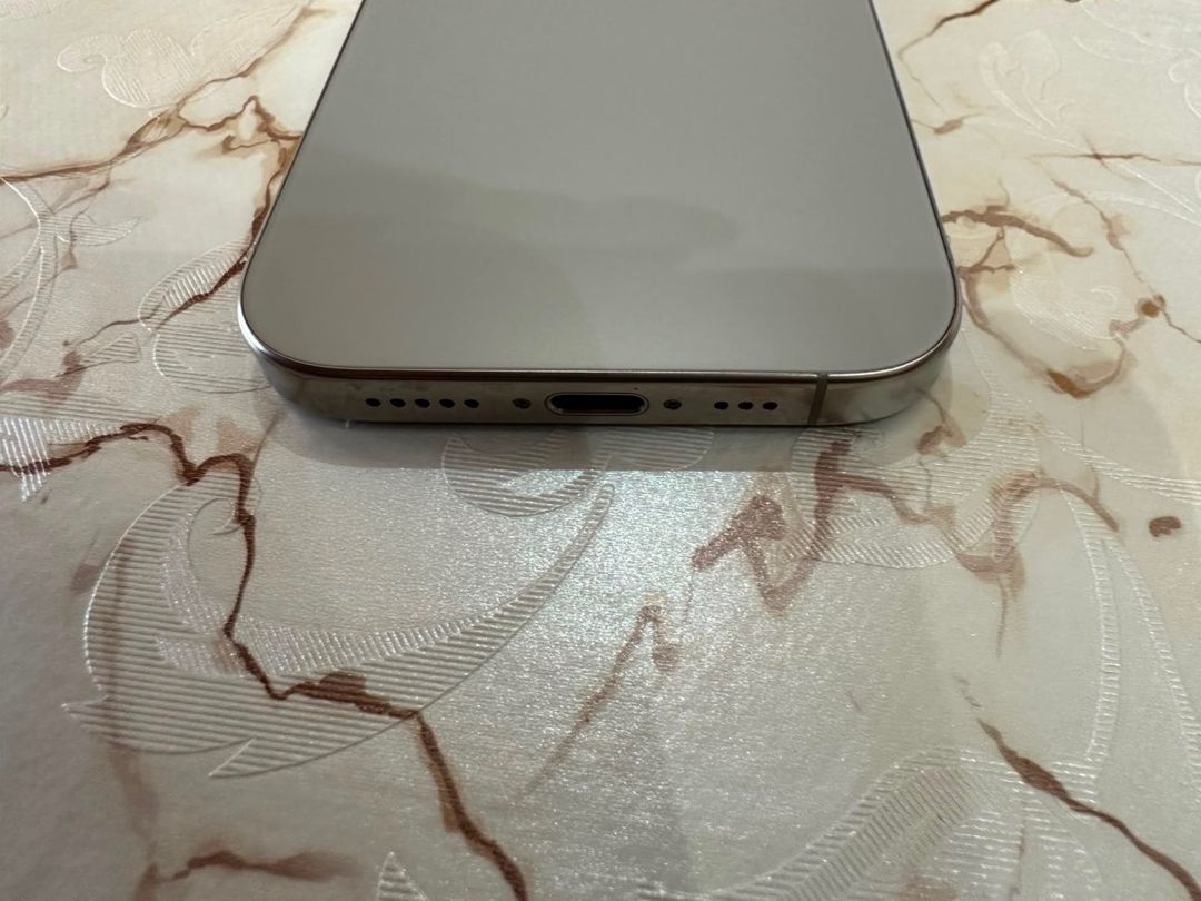 Apple iPhone 16 Pro Natural Titanium 128GB/8GB — Mallar, Bakı (3)