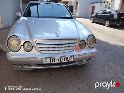 Avtomobil qeydiyyat nişanı 10-RD-007 — Bakı