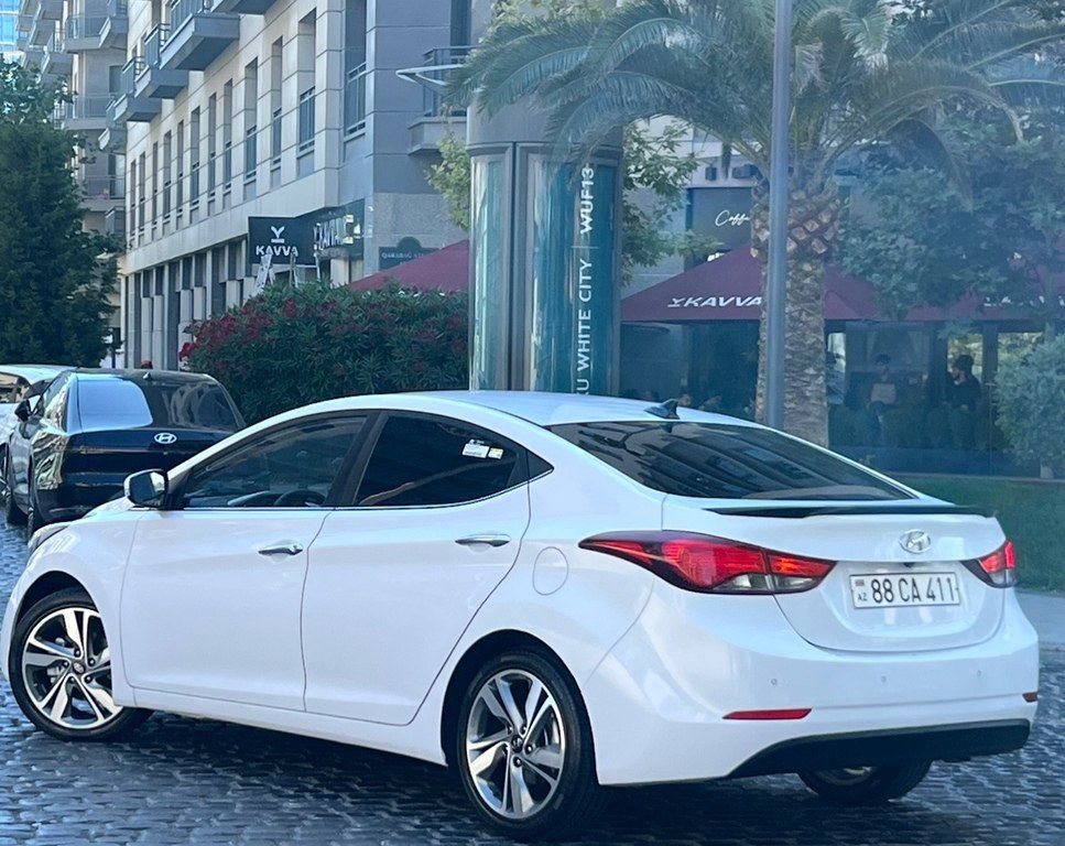 Hyundai Avante, 1.6 L, 2014 il, 180 000 km — Avtomobillər, Bakı (3)