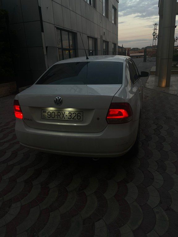 Volkswagen Polo, 1.6 L, 2012 il, 233 000 km — Avtomobillər, Bakı (6)