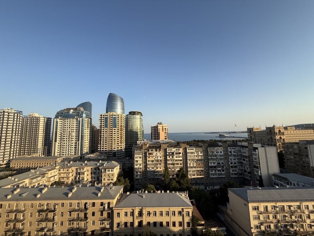 Satılır 4 otaqlı yeni tikili 248.6 m² — Mənzil, Bakı (4)