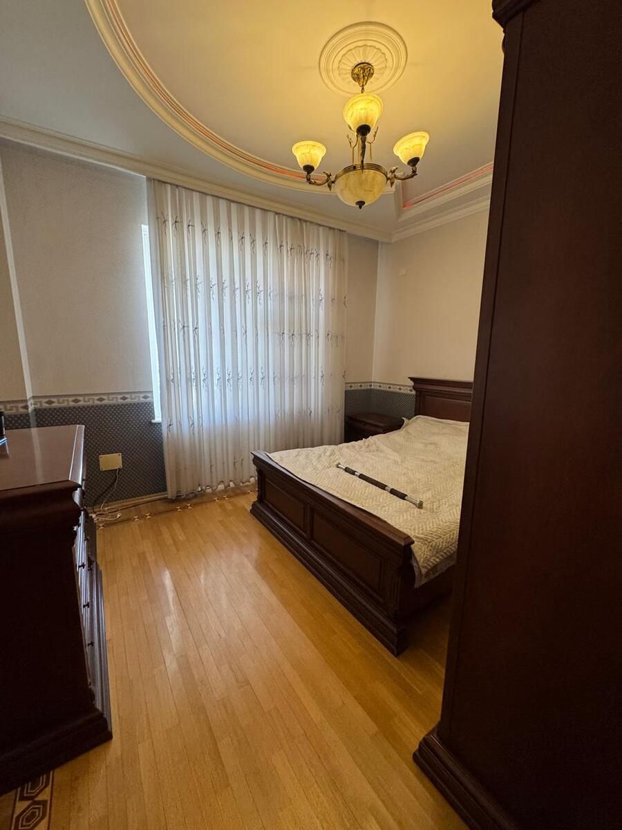 Satılır 4 otaqlı yeni tikili 181 m² — Mənzil, Bakı (9)