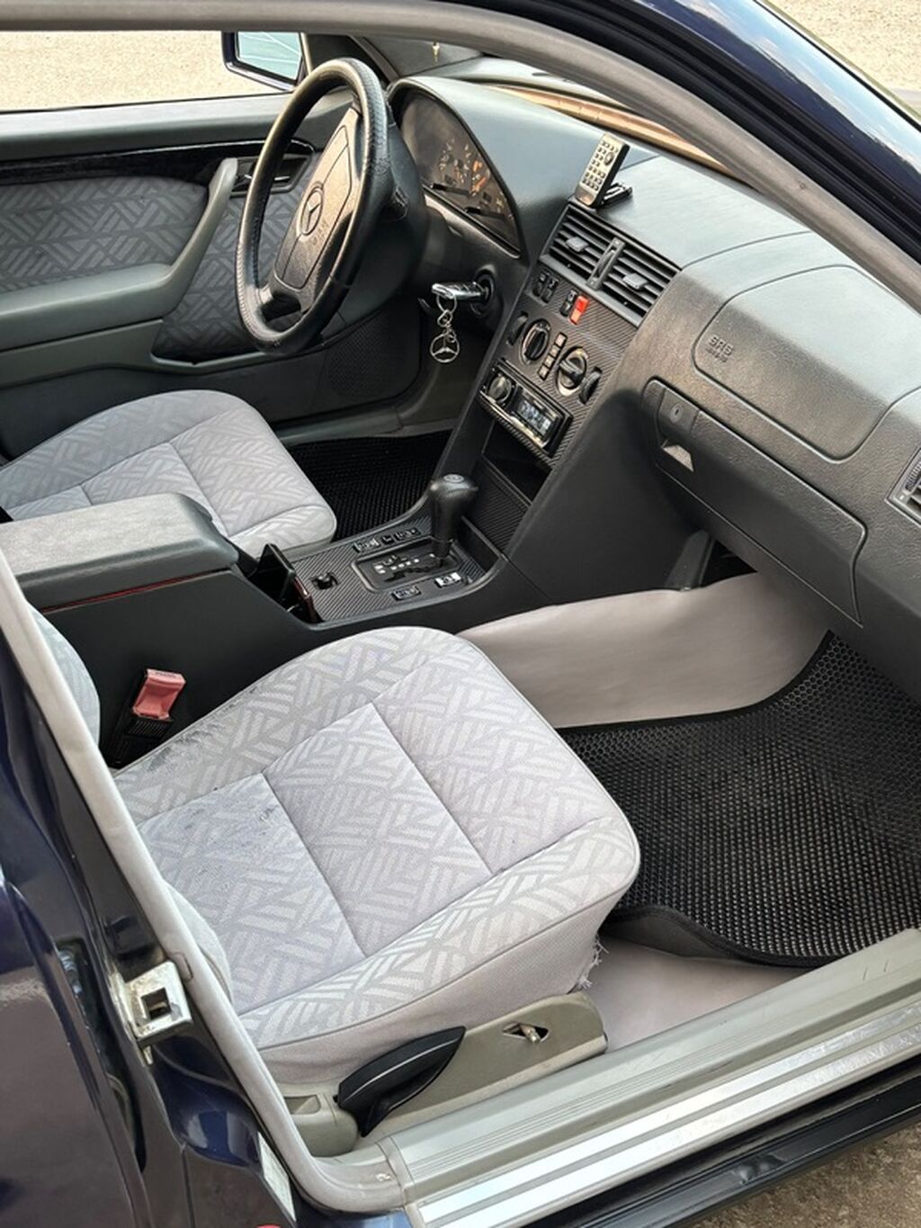 Mercedes-Benz C200 sedan - Kuzov: W202, 4 qapı, tünd göy rəng - — Avtomobillər, Ağstafa (6)
