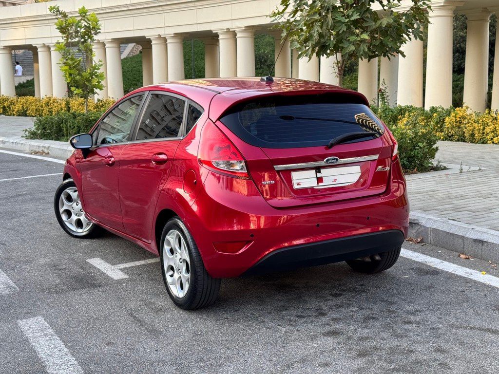 Ford Fiesta, 1.6 L, 2010 il, 278 417 km — Avtomobillər, Bakı (5)