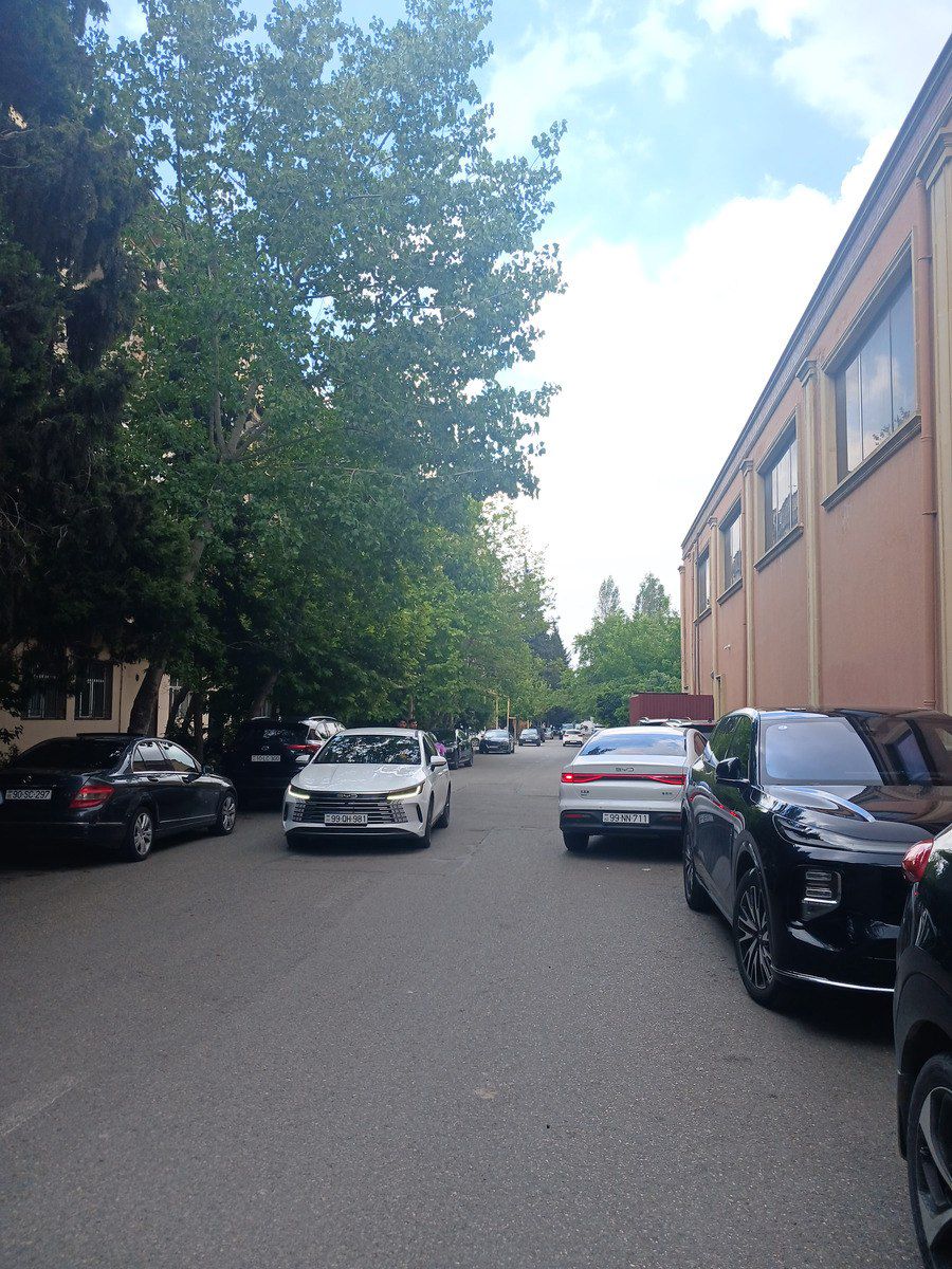Satılır 3 otaqlı köhnə tikili 98 m² — Mənzil, Bakı