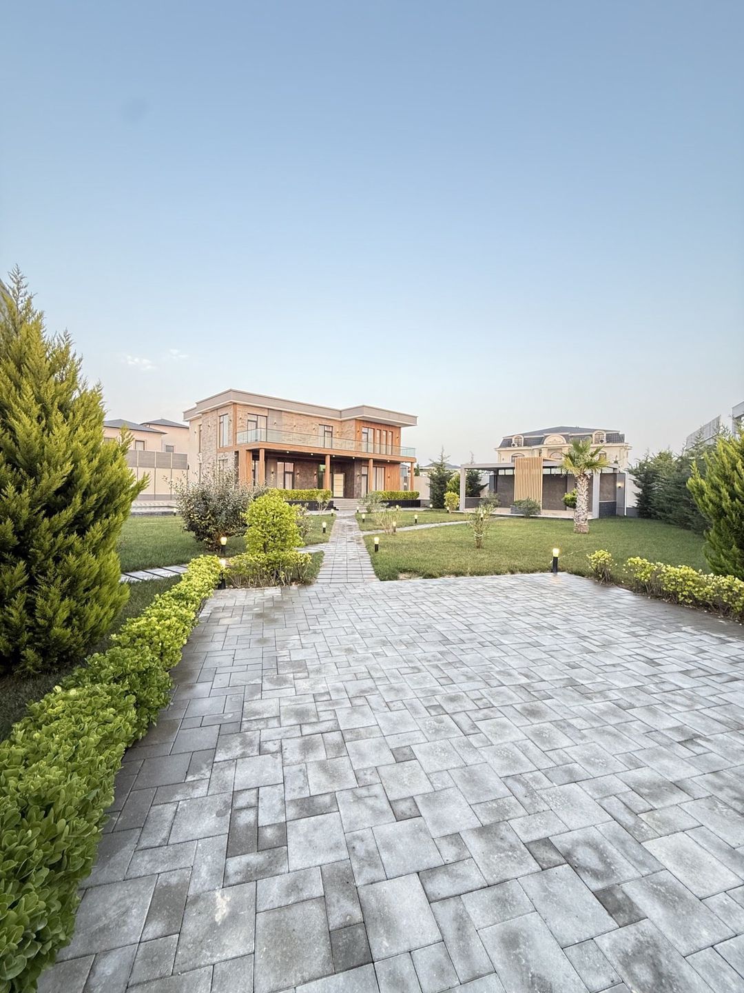 Satılır 6 otaqlı həyət evi/bağ evi 450 m² — Ev, villa, Bakı (2)