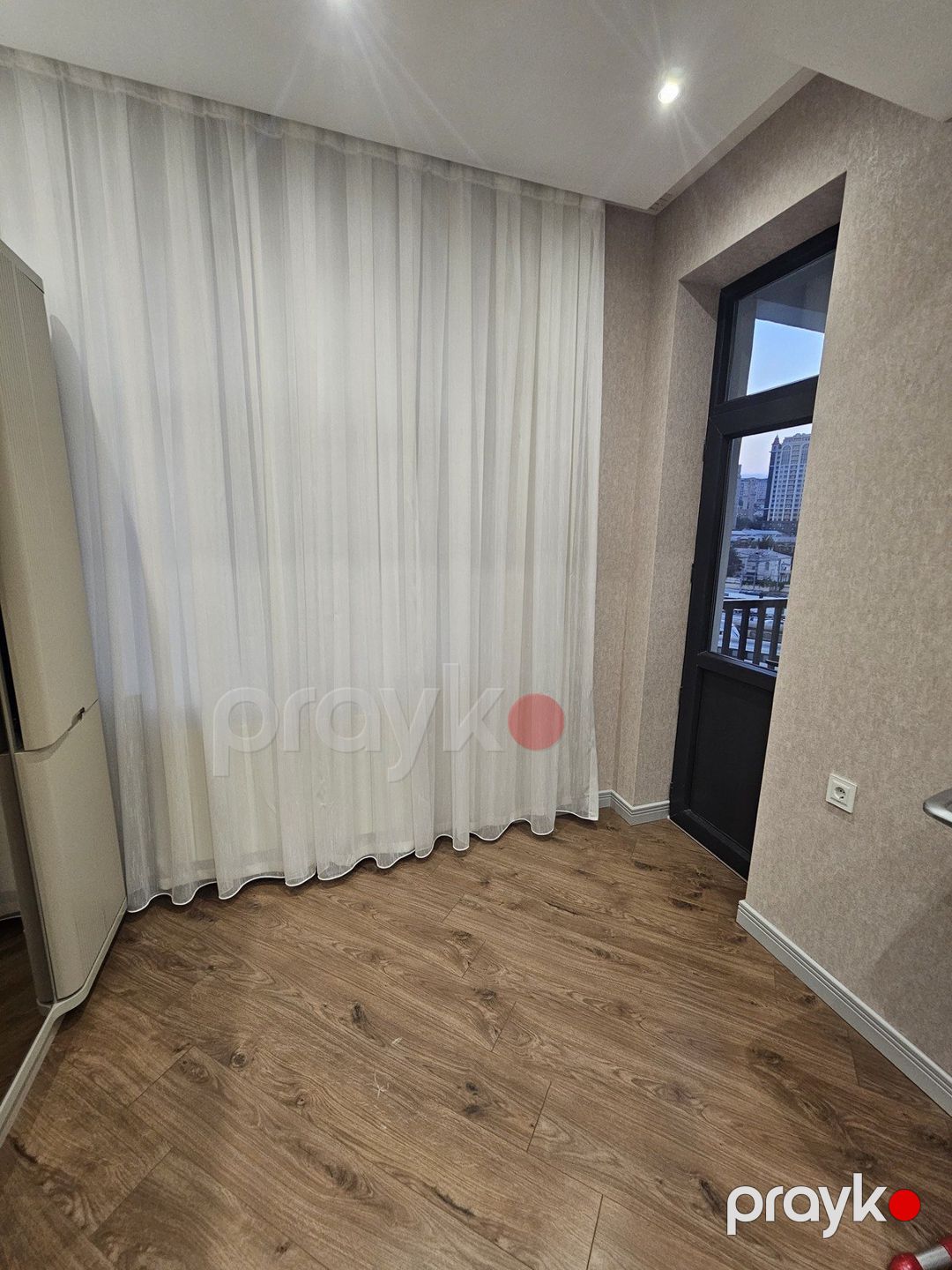 İcarəyə verilir 3 otaqlı yeni tikili 118 m² — Mənzil, Bakı (10)